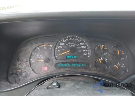 2003 Chevrolet Silverado K2500 Heavy Duty z USA, uszkodzony, nr VIN 1GCHK29153E130769